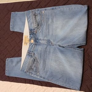 Democracy Jean Capris